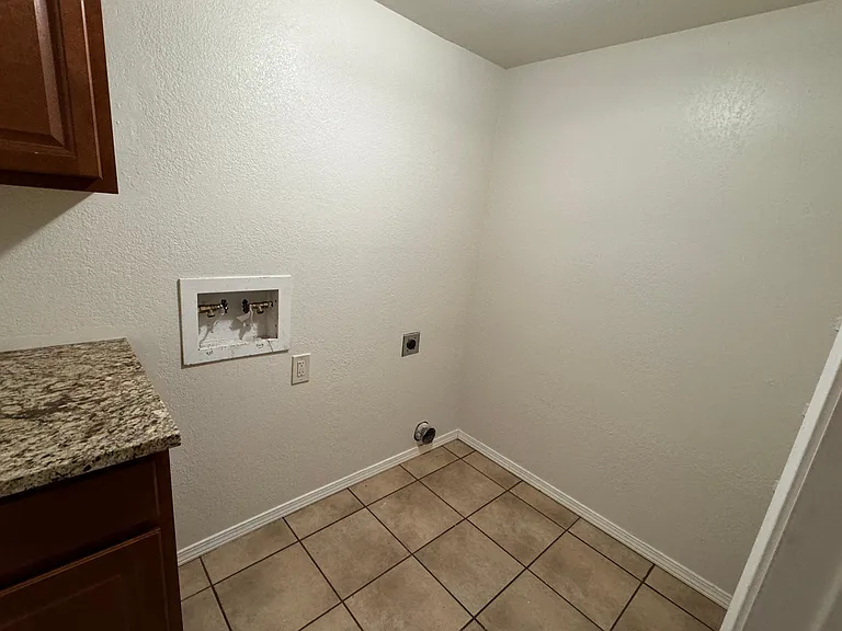2207 Lotus Blossom St — Photo 7