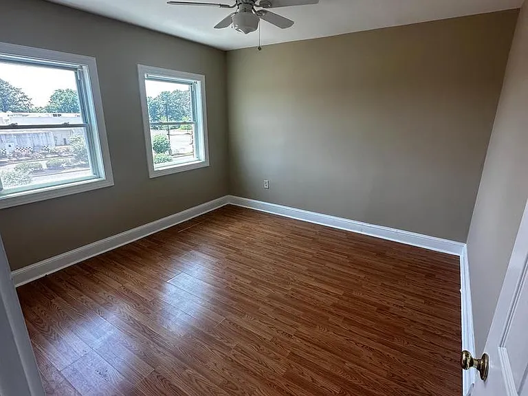 3566 S Delsea Dr #B — Photo 4