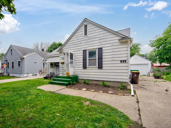 838 Redwood Dr, Fairmont, MN 56031