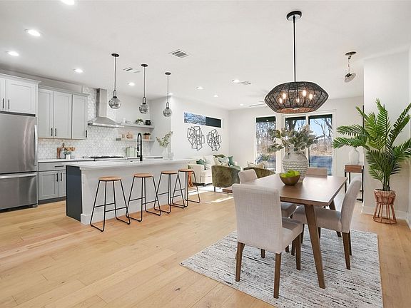 2nd image of 5109 Stone Gate Dr #2