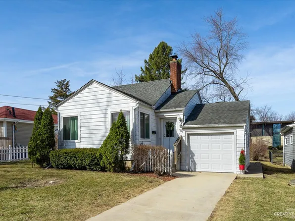 813 Gleason Ave, Aurora, IL 60506