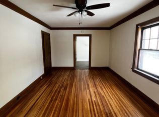 1315 E 2nd St #B, Duluth, MN 55805