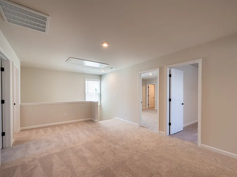 852 Tess St — Photo 16