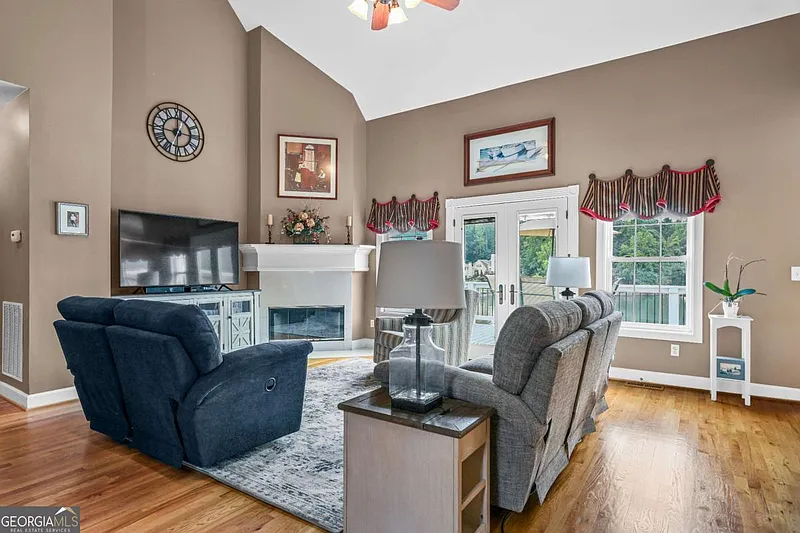 Thumbnail 15