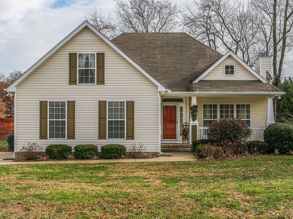 1st image of 111 Gardenwood Ct