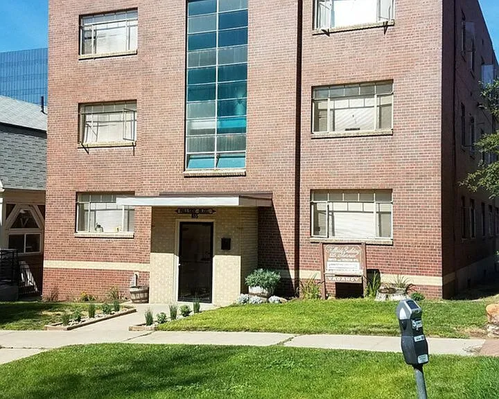 Hillside Apartments — Photo 1