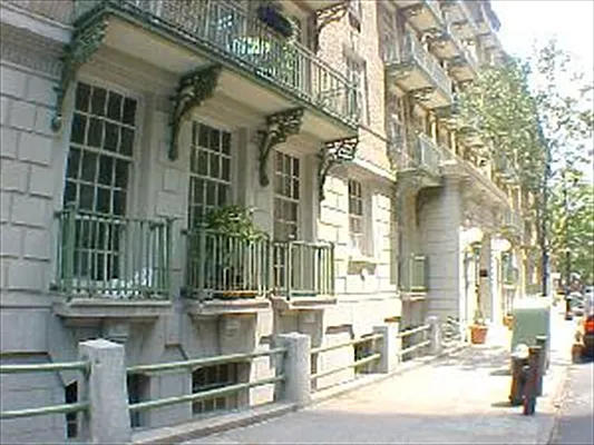 Rented by Corcoran | media 11