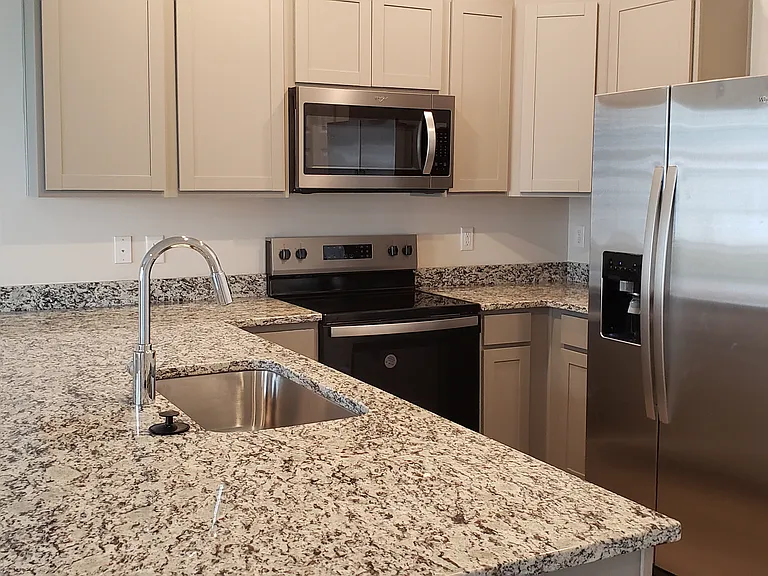 186 Caterpillar Dr — Photo 25