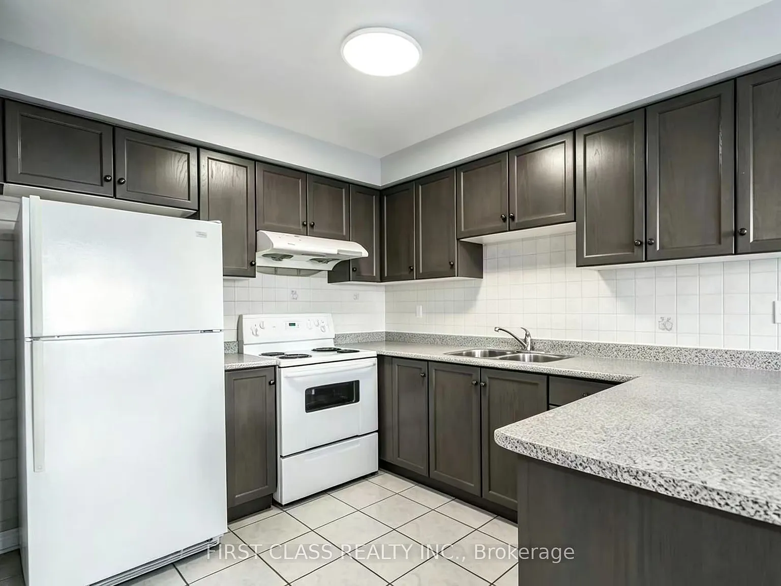 3 bed, $3,400 — Photo 2