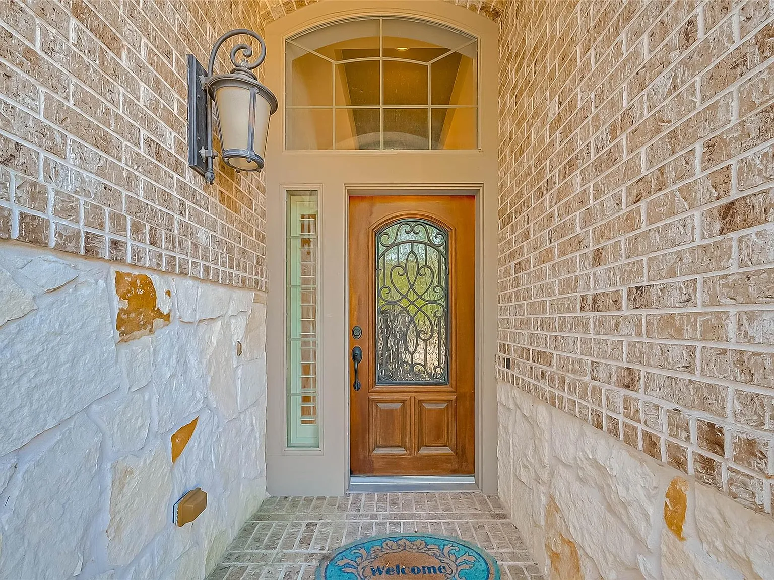 4 bed, 3.0 bath, 2907 sqft, $2,900 — Photo 4