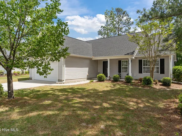 112 Woodford Road NE, Leland, NC 28451
