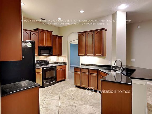 5th image of 500 Doverton Ln