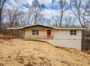 1 Leyland Dr, Bella Vista, AR 72714