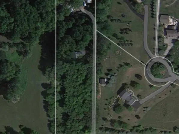 8996 15th St N, Lake Elmo, MN 55042