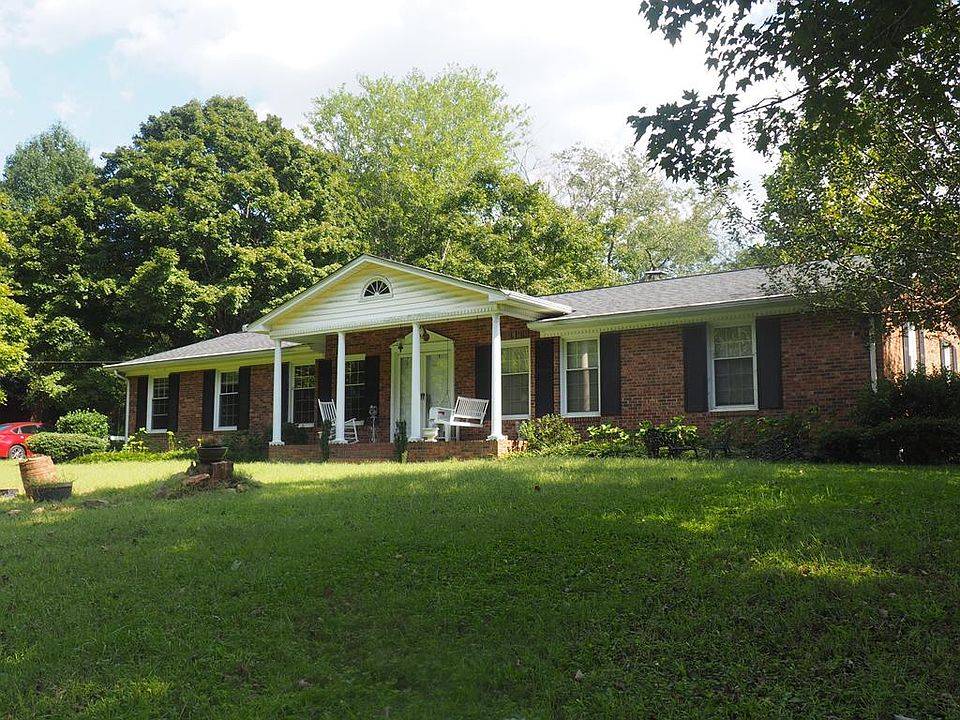 1st image of 1111 Ladell Ln