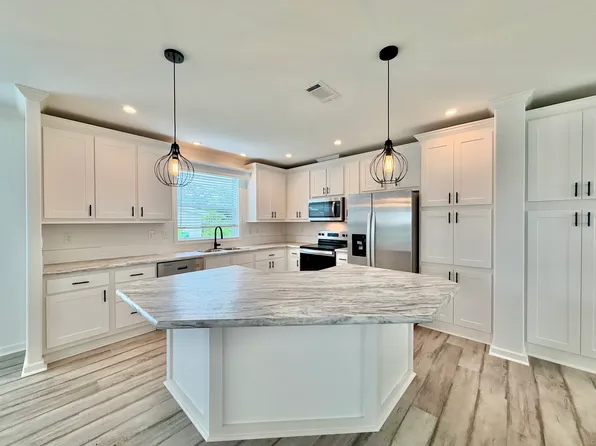 5972 Brigadoon Way #58, Sarasota, FL 34233