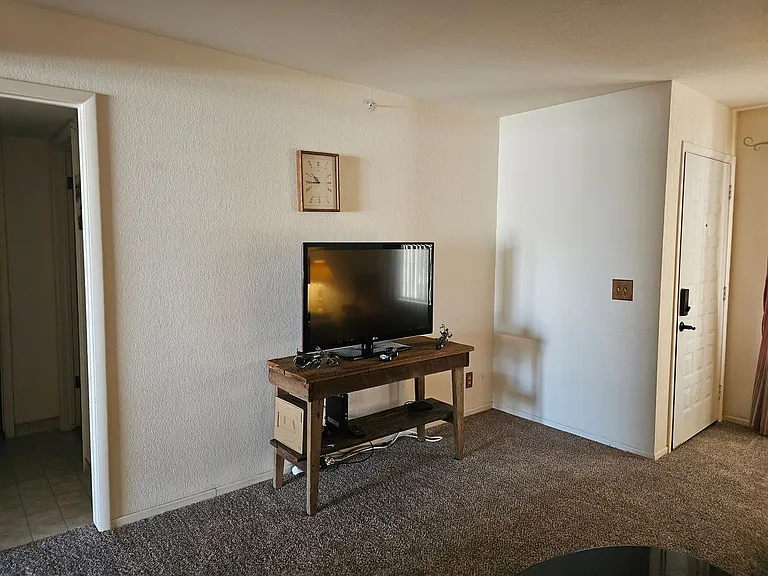 350 Lake Havasu Ave N #208 — Photo 5