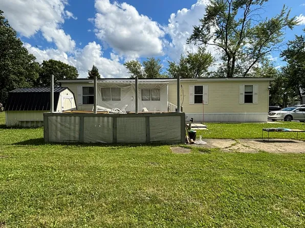 4101 S Sheridan Rd, Lennon, MI 48449