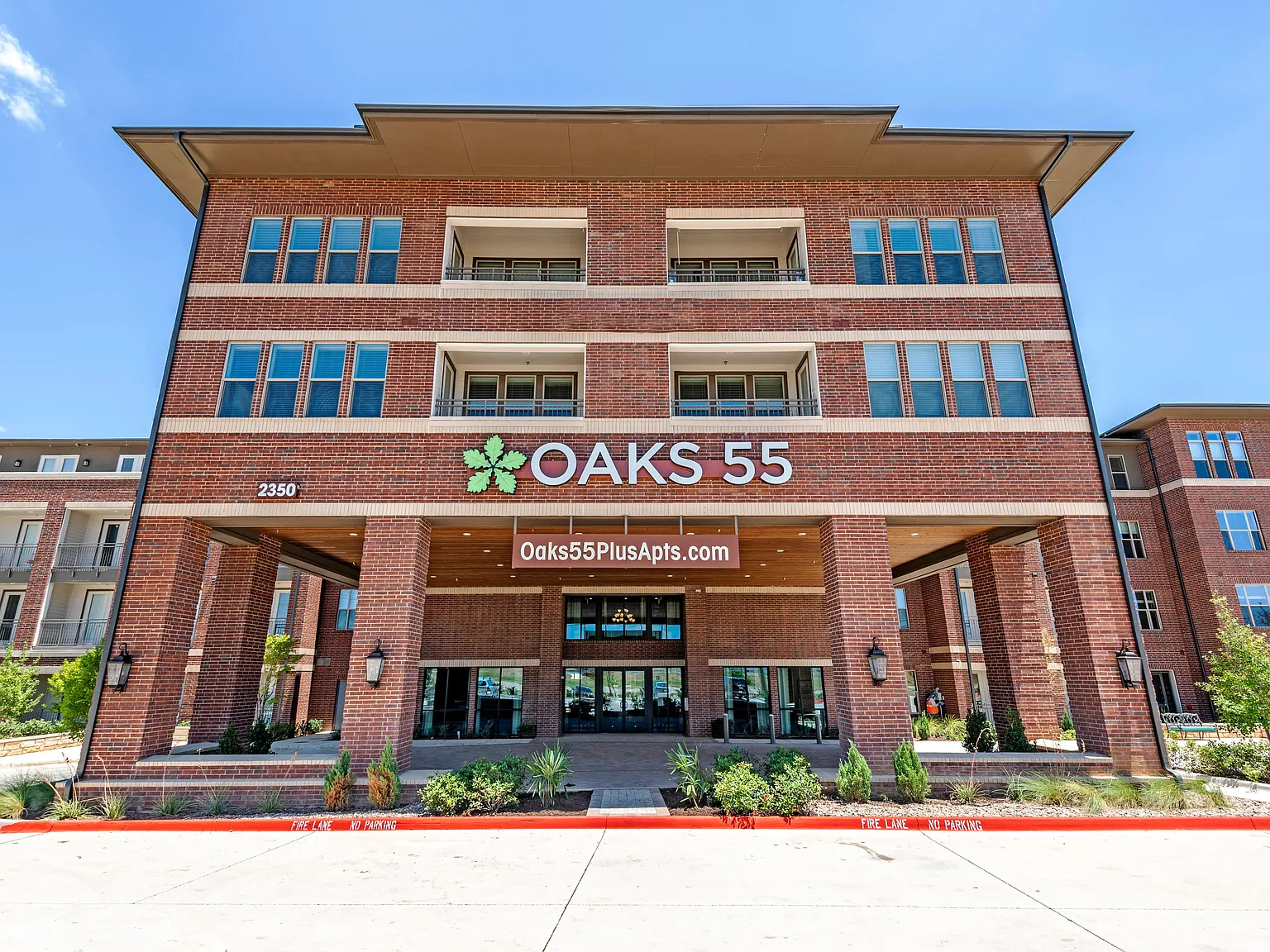 Oaks 55 — Photo 1
