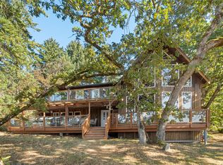 4 Pirates Ln, Nanaimo, BC