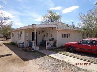 8625 C St, Hesperia, CA 92345