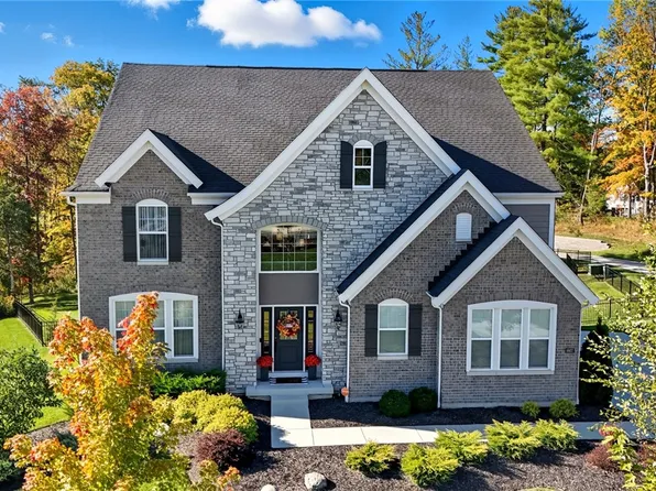 9907 Kensington Ln, Mason, OH 45040