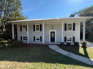 5408 Woodard Ct, Fayetteville, NC 28311