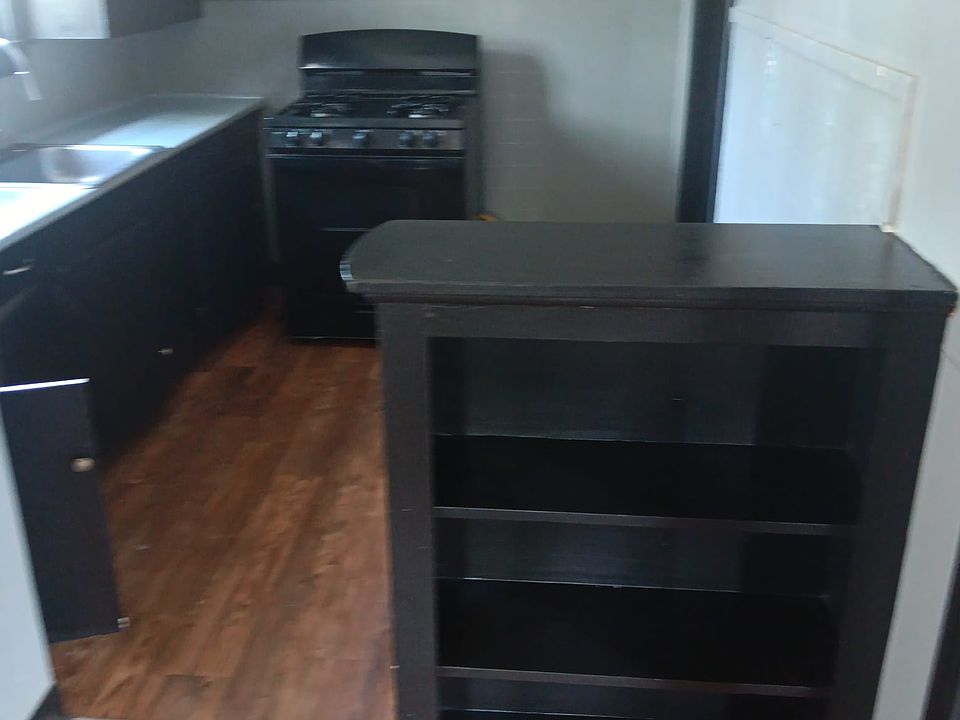 1st image of 105 E Adoue St #300