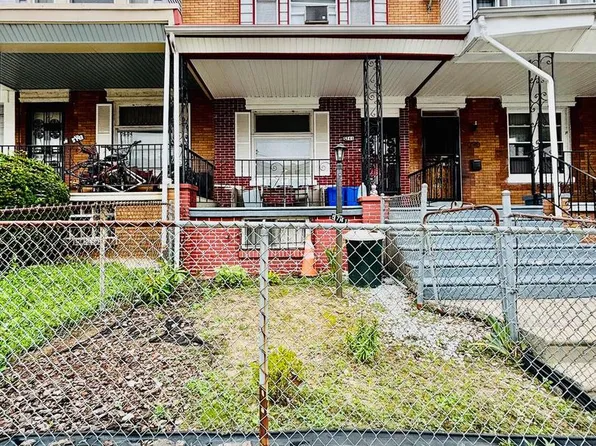 5741 Hunter St, Philadelphia, PA 19131