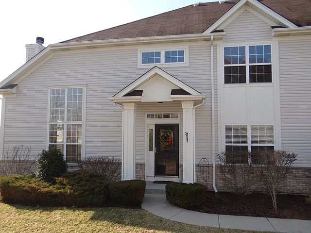 2nd image of 11928 Winterberry Ln