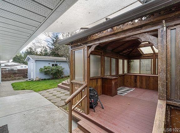 5th image of 732 Humphrey Rd