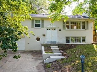 712 E Rockcreek Dr, Columbia, MO 65203