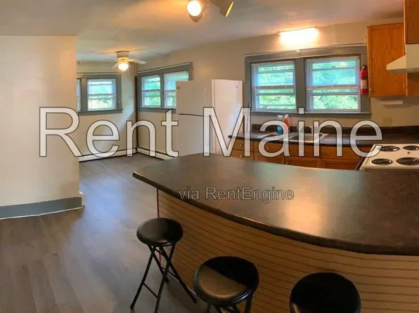 12 Stone St #2, Brewer, ME 04412