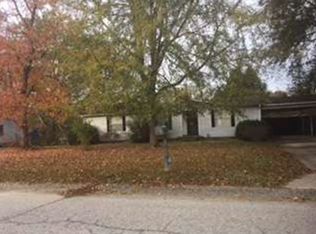 2512 Carriage Rd, Fayetteville, NC 28312