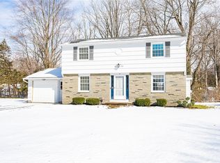 14 Old Ivy Cir, Rochester, NY 14624