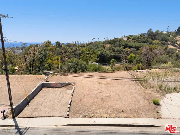 1067 Las Pulgas Rd, Pacific Palisades, CA 90272