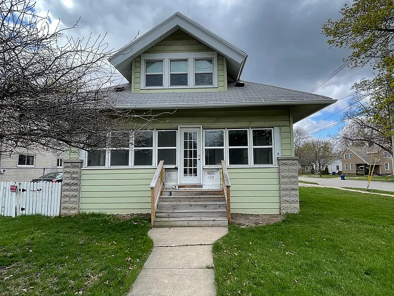 112 Milwaukee St — Photo 2
