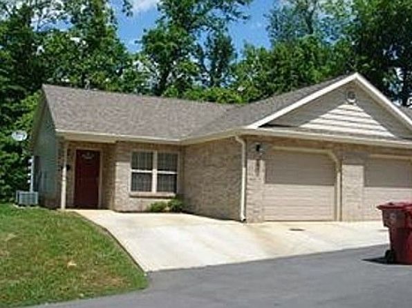 163 Browns Rd APT 205