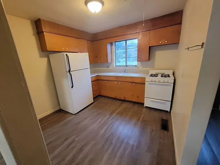 312 Buena Vista — Photo 2