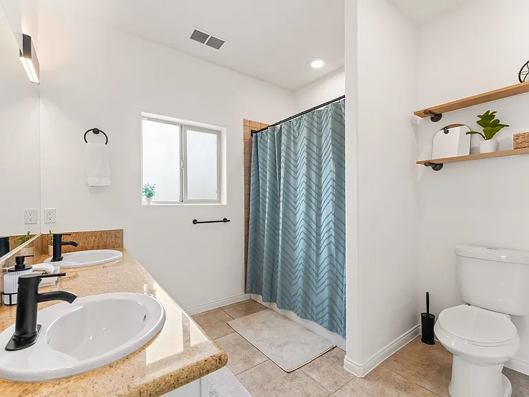 711 Willie Way — Photo 17