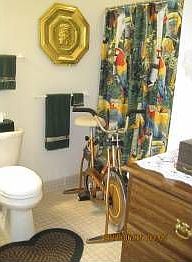 5th image of 1801 Forest Hills Blvd #104