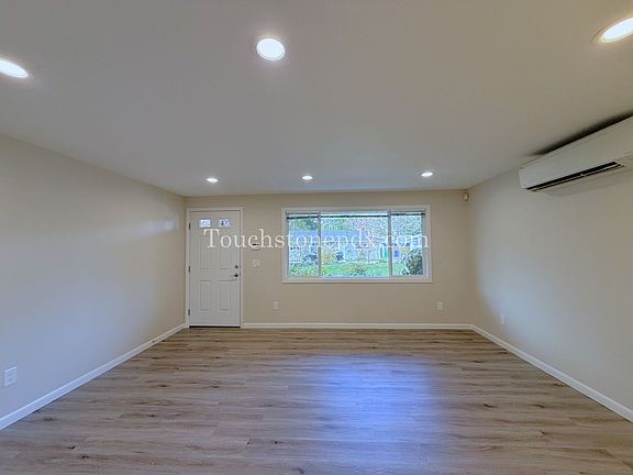 5th image of 5116 SE Mitchell St