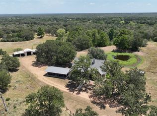 213 Joe Cole Ln, Smithville, TX 78957