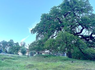 8800 Feliz Creek Drive, Ukiah, CA 95482