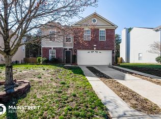 14223 Hartwell Farm Dr, Charlotte, NC 28278