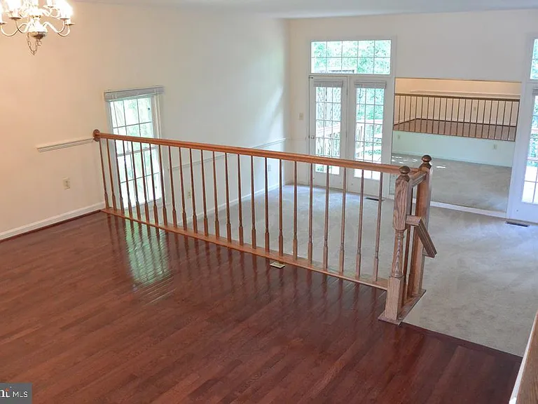 7034 Darby Towne Ct — Photo 12