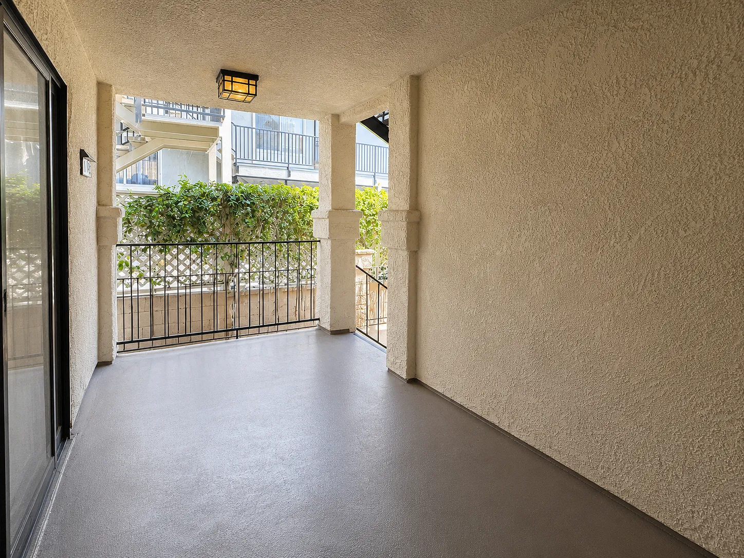 2 bed, 1000 sqft, $2,950 — Photo 3