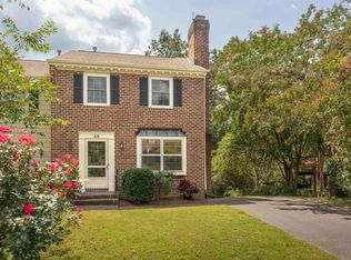 69 Court Pl, Charlottesville, VA