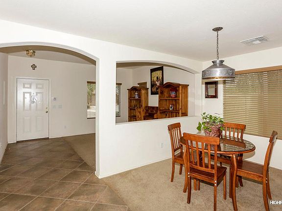 2nd image of 7213 W Globe Ave
