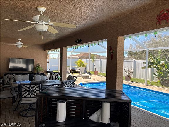 5th image of 1206 NE Juanita Place Cpe